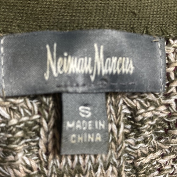 Neiman Marcus Sweater - Picture 3 of 4